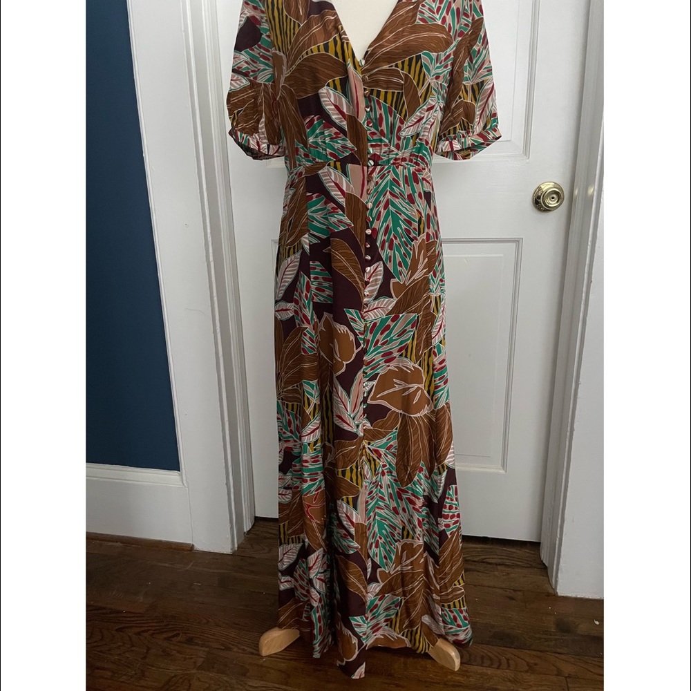 Sezane silk Sollie Dress - Size 6 38 - Printed Lush Forest - NWT